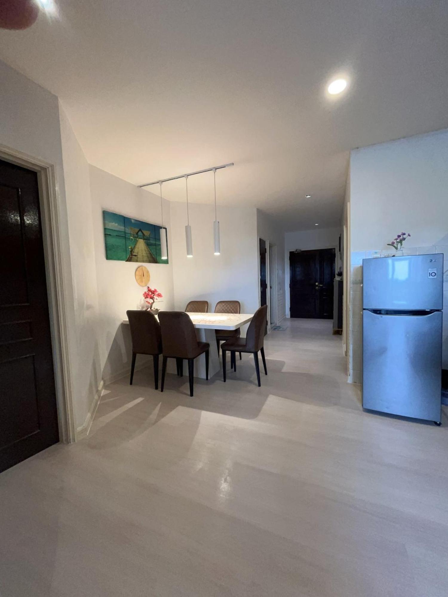 Riverbank Suites Waterfront Kuching Exterior photo